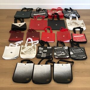 Large lot of 21 LULULEMON Reusable Shopping Bags / Tote Bags - Small & Large